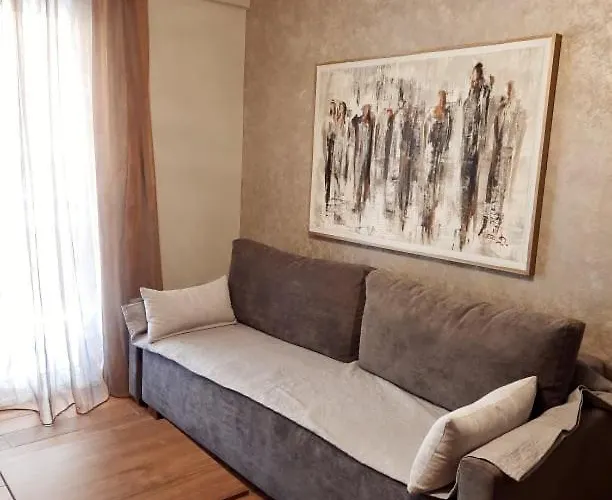 Orestis Cozy Nest